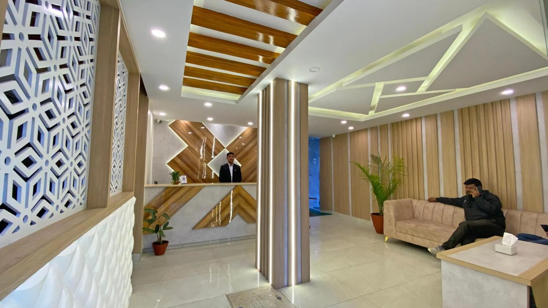 Hotel Dipjyoti Kathmandu 3*,